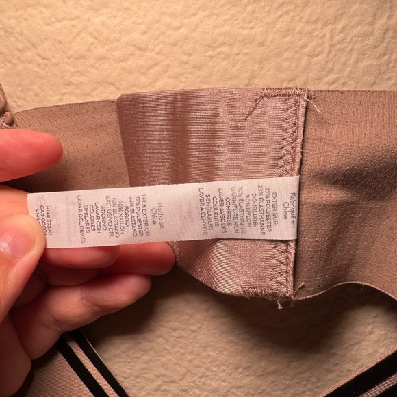 Alo Airlift Small Line Up Bra in Taupe - Picture 4 of 8